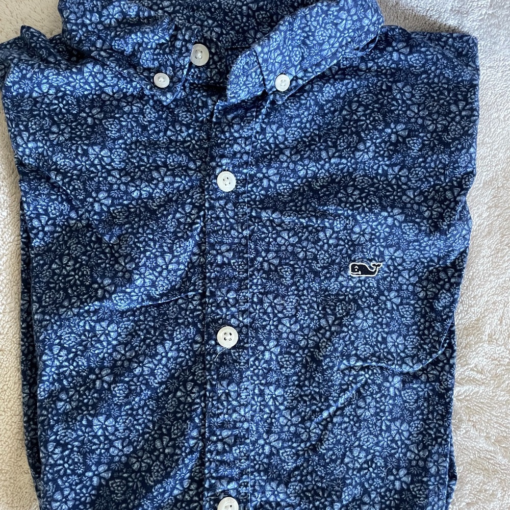 Short sleeve boys vineyard vines button down size M 12-14